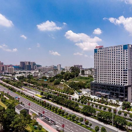 Hampton By Hilton Nanning Wuxiang Hotel ภายนอก รูปภาพ