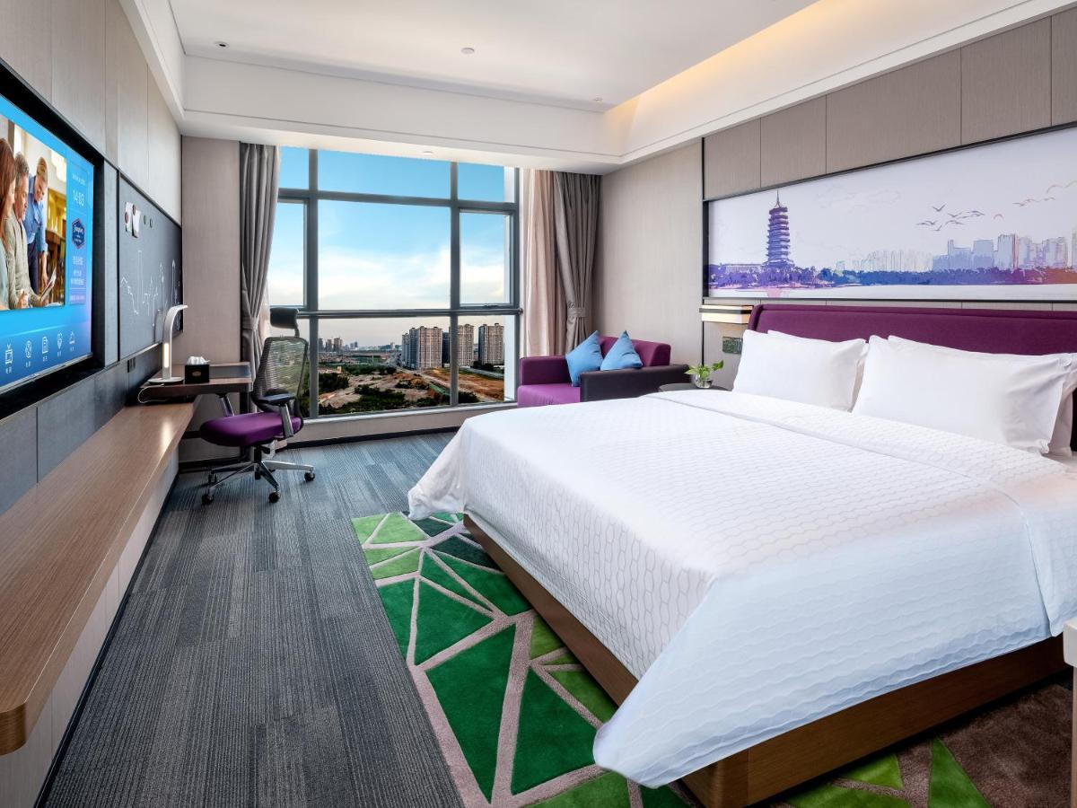 Hampton By Hilton Nanning Wuxiang Hotel ภายนอก รูปภาพ