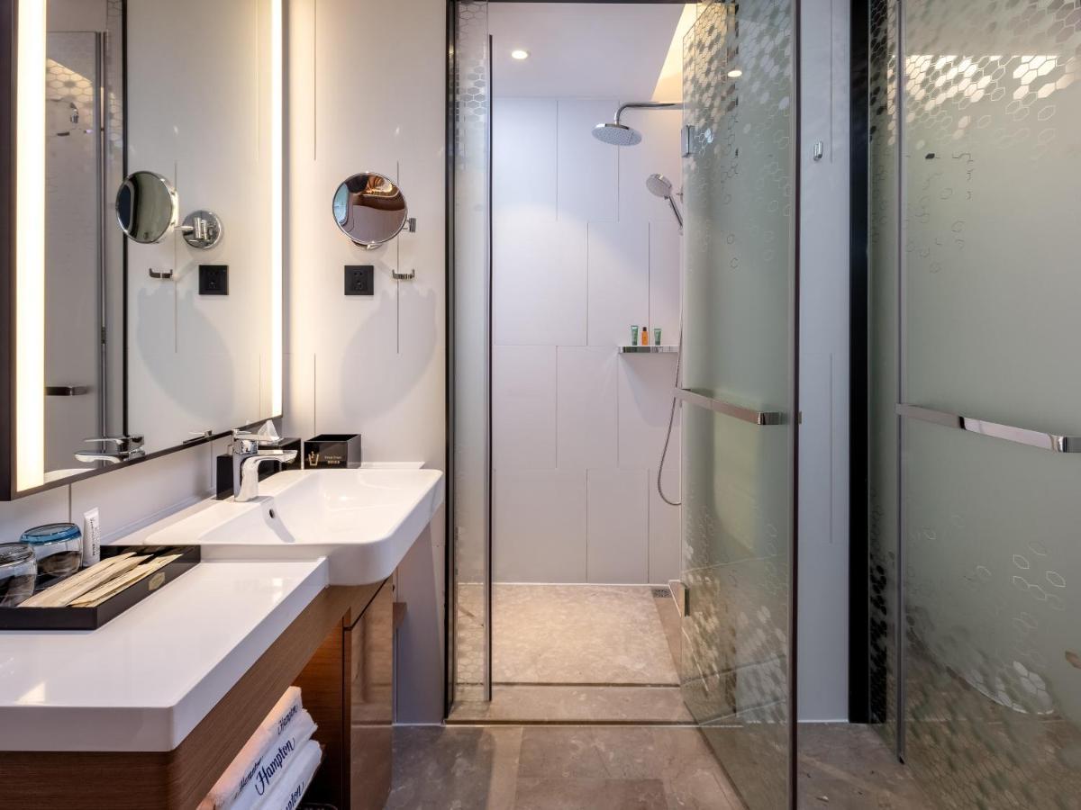 Hampton By Hilton Nanning Wuxiang Hotel ภายนอก รูปภาพ